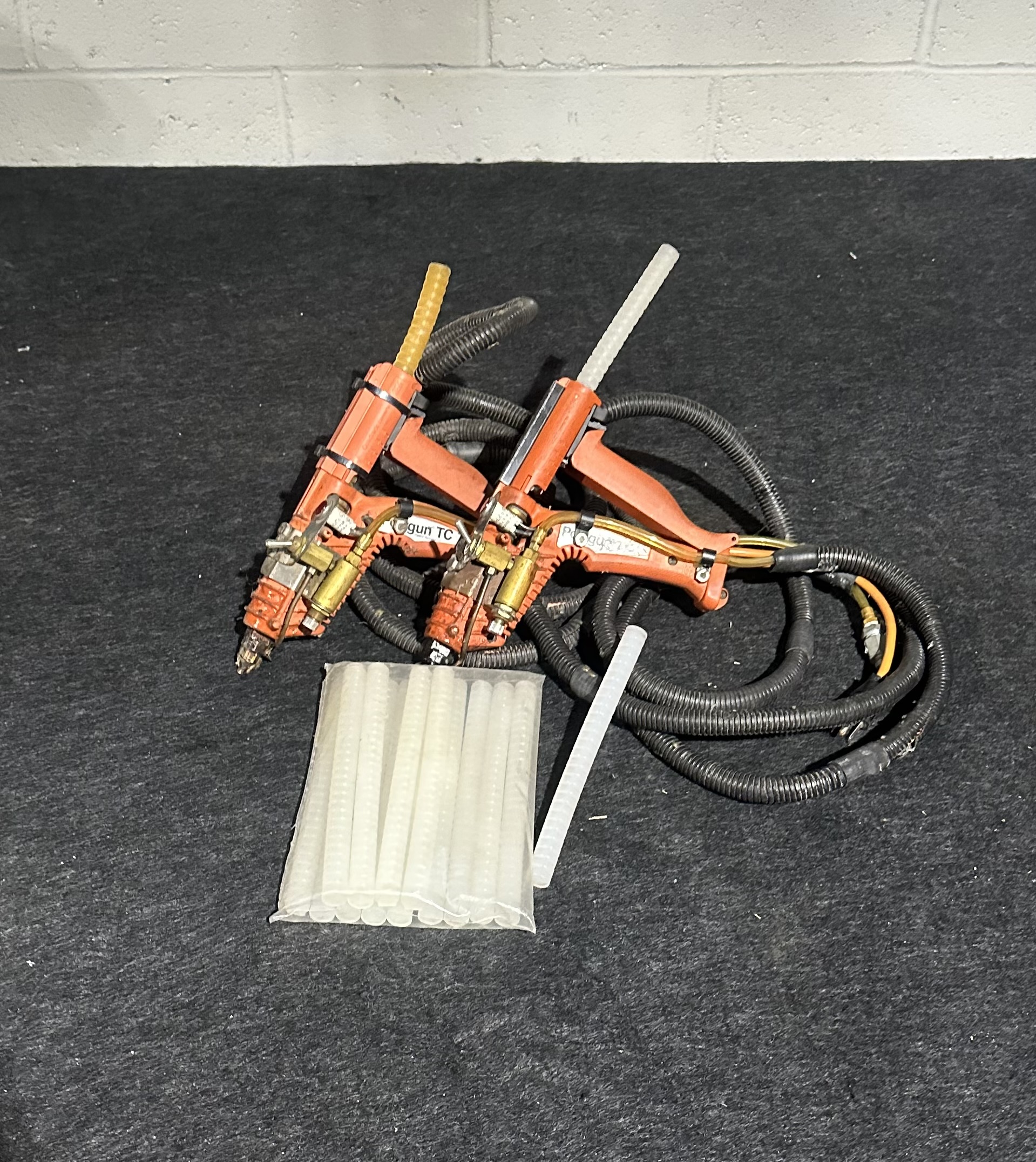 Cobweb Gun